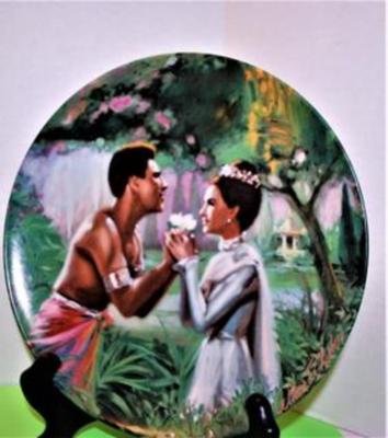 "We Kiss in the Shadow" by William Chambers "The King And I" Series Plate