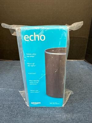 Lot 840 Echo Amazon speaker