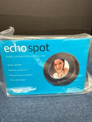 Lot 849 Echo Spot Amazon