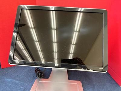 Lot 856 HP computer monitor