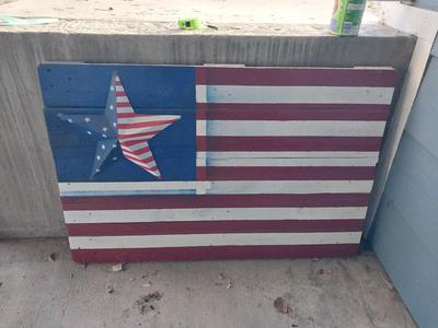 US FLAG PAINTED ON WOOD