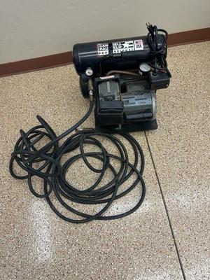 Lot 871 Campbell Hausfeld 4 gallon air compressor