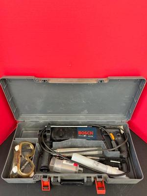 LOT 911 Bosch roto hammer tool set