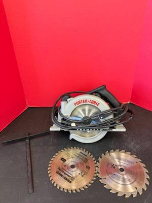 Lot 922 Porter cable Circular saw
