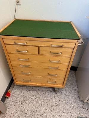 lot 1119 lot wood rolling cart