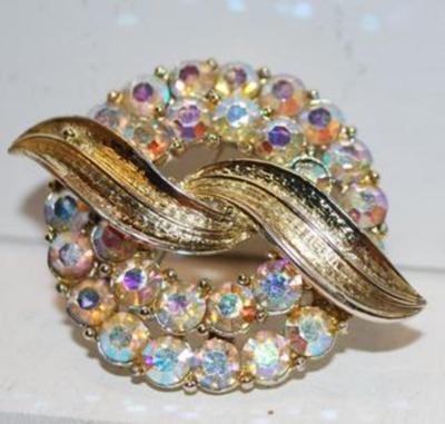 "Flying Wings" Pin with 26 Irridescent Stones 1 1/2" Diameter