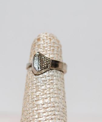 Trapezoid Top Silver-Tone Ring with Geometric Design (3.2g) Size 4 1/4