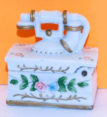 Telephone Style Trinket Box with an End Hinge 4" x 4"