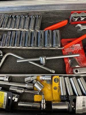 Lot 1232 miscellaneous tools, including craftsman, socket set