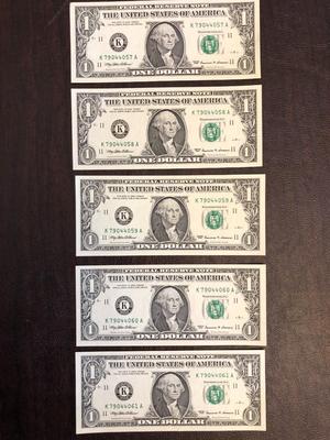 5 CONSECUTIVELY NUMBERED SERIES 1999 $1 BILLS (DALLAS)