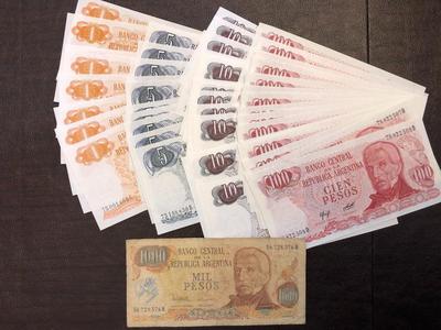 LARGE BANCO CENTRAL DE LA ARGETINA BANK BILL LOT