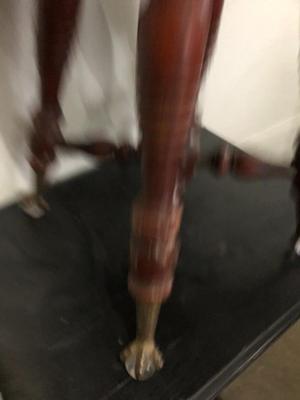 ANTIQUE CLAW & BALL ADJUSTABLE PIANO STOOL