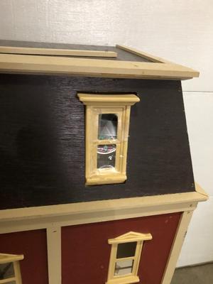 DOLL HOUSE AND MORE