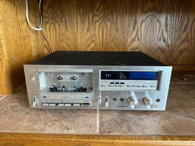 PIONEER STEREO CASSETTE TAPE DECK CT-F750