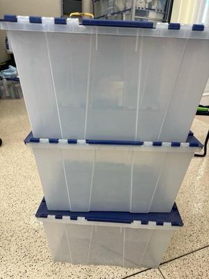 Lot 1295 3 storage plastic containers