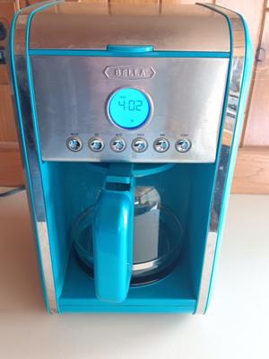 Sensio Inc. Bella Electric Coffee maker - working condition wonderful TEAL color!