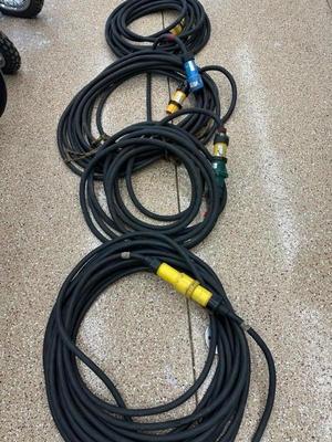 Lot 1384 heavy duty power cords