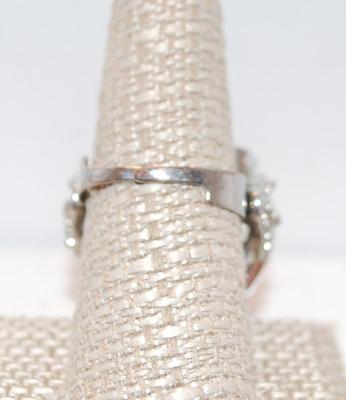 Red-Orange Faceted Large Stone Ring with Split Band (10.2g) Size 9