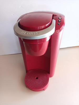 Red Keurig automatic coffee maker K Cup