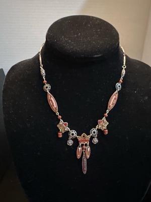 Lot 945 3 necklaces