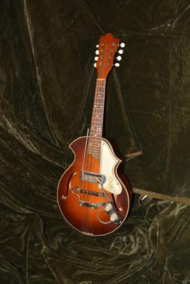Vintage Silvertone Sunburst Mandolin w/ KENT WC-16 Removable Pick Up