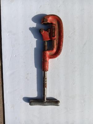 Ridgid No. 1-2 Heavy Duty pipe cutter
