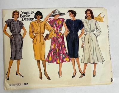 Vogue Vintage Sewing pattern - womens dresses