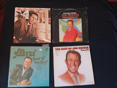 Jim Reeves - Vinyl Record Albums LP Record - Distant Drums - Good n' Country & More