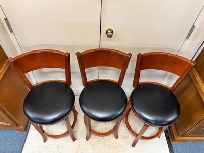 3 SWIVEL BARSTOOLS WITH BLACK LEATHER SEATS