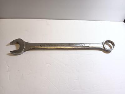 LARGE 1-1/2 wrench