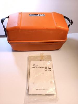 Nikon Auto Level AE-3 with box
