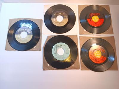 ANY ABBA FANS? Vinyl Albums 45's - ABBA The winner takes all - Chiquitia - on and on - and more