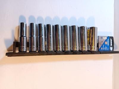 Husky 9 piece deep socket set SAE 1/2"