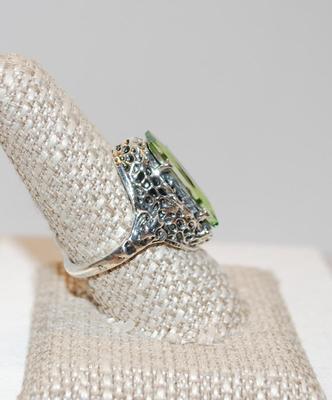 Size 9Â½ Vintage Silver Baguette Princess Green Crystal Ring (7.7g)