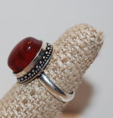 Size 6Â½ Red Onyx .925 Silver Plated Marbled Jellybean Stone Ring on Silver Tone Band (4.8g)