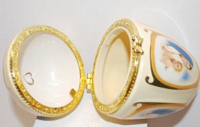 "Mother Mary & Child" Hinged Egg Shaped Trinket Box 4 Â½" H