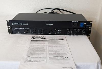 Tascam US-1200 and Musicians Gear MG900SC