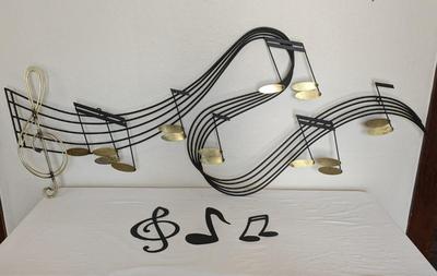 C. Jere 1988 Metal Music Note Wall Art