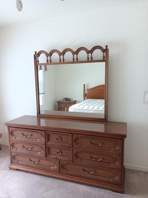 Eight drawer Dresser with mirror