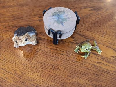 Two frogs and a set of four stone Thirsty stone dragonfly coasters