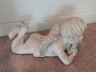Home or garden Angel Cherub laying down