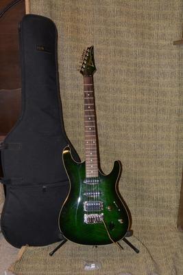 IBANEZ SA Series Solid Body Electric Guitar with Gig Bag