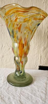 9" Hand blown Art glass vase with Ruffle Rim