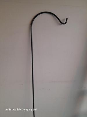 Shepherd hook for your garden