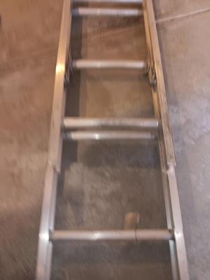 16-foot Aluminum extension ladder