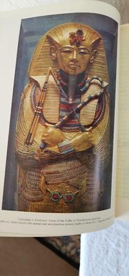 3 Vintage books Lot The New Yorker Album of Drawings, Frank Lloyd Wright, The History of Art