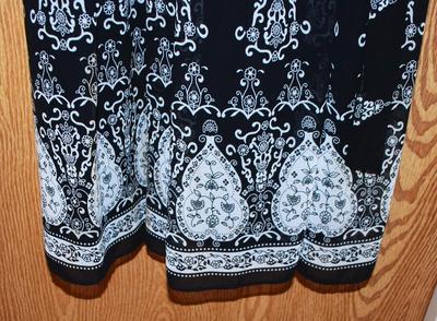 "Blu Sage" Gray & Black Dress Size: 14