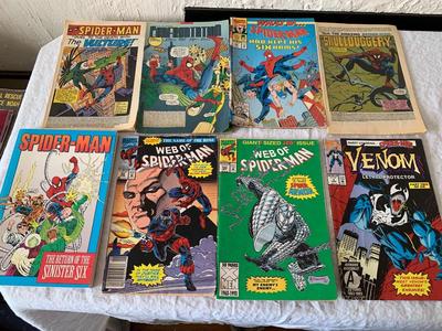Web of Spiderman comics With Venom Lot of 8
