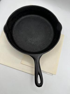 Wagner Cast Iron #8