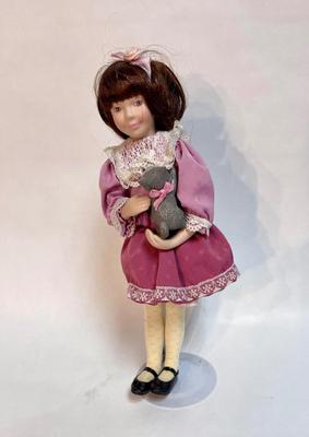 Vintage 1993 Avon Childhood Dreams Porcelain Doll Girl with Cat Kitten